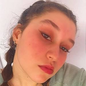 Meet your Posher, Anaïs